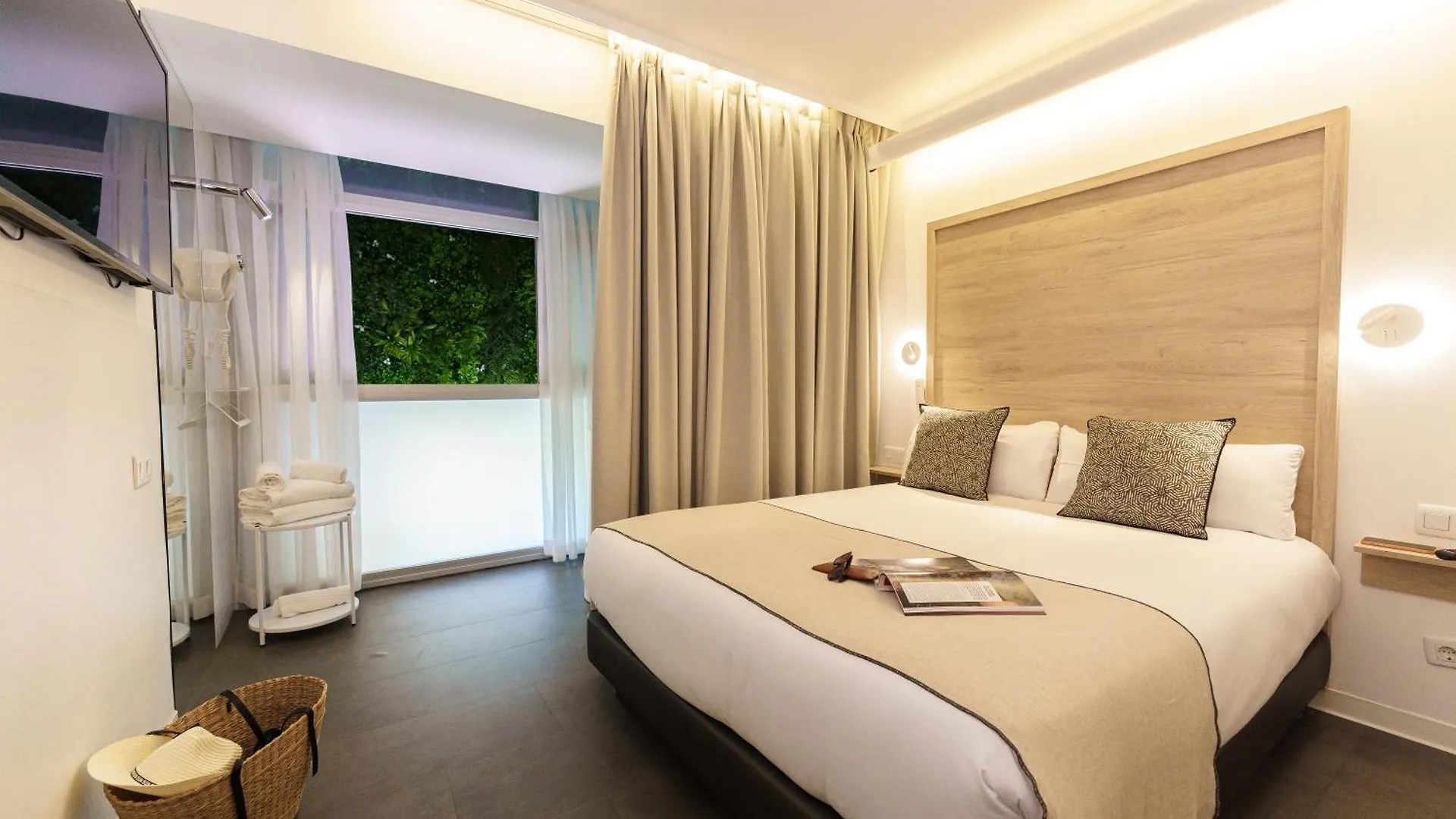 Casa Lit Barcelona Hotel