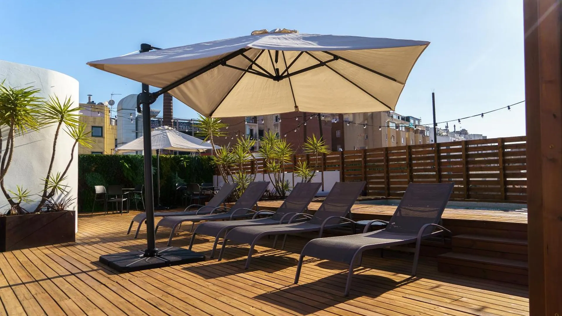 فندق Casa Lit برشلونة 3*,  إسبانيا