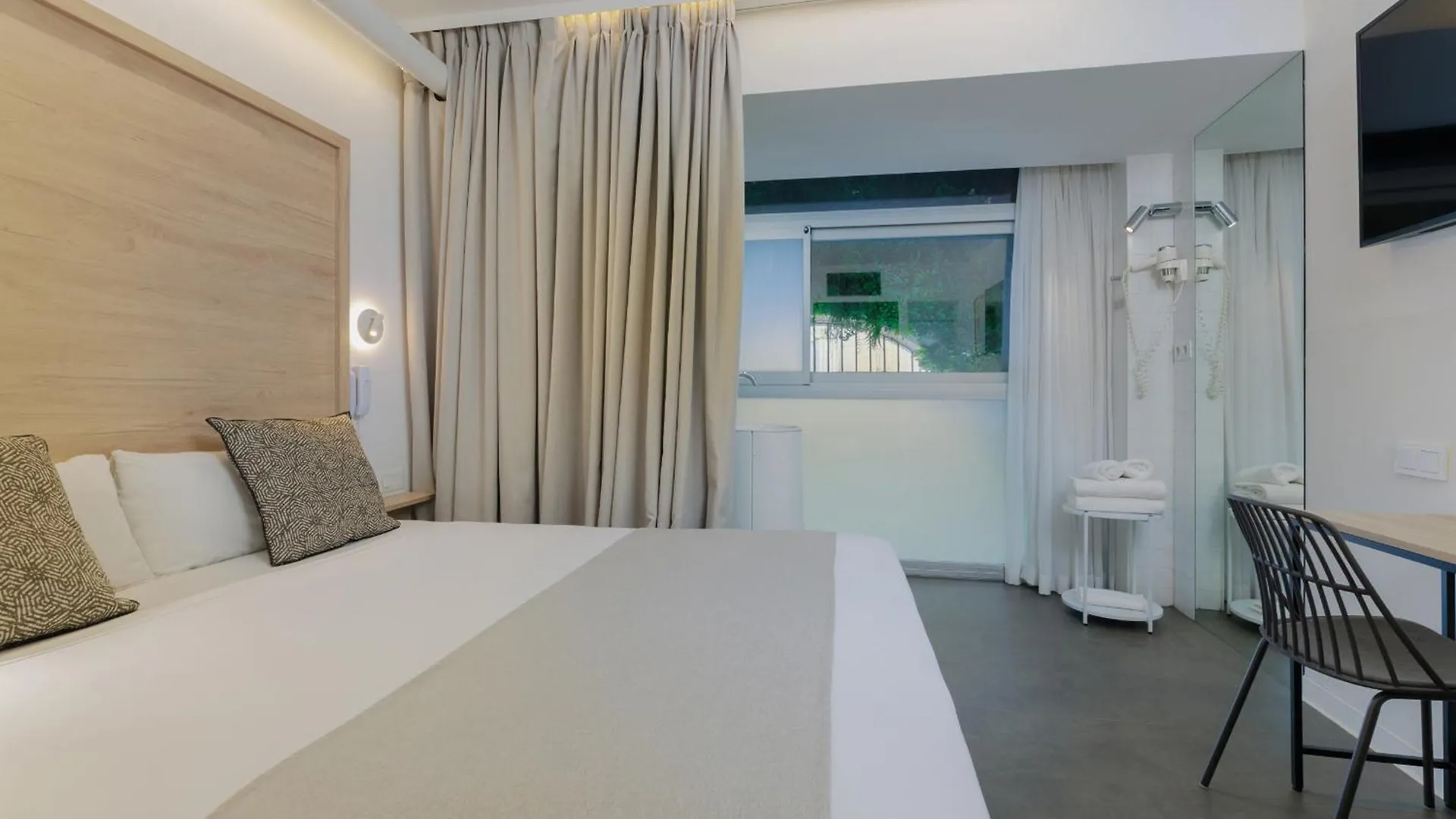 فندق Casa Lit برشلونة